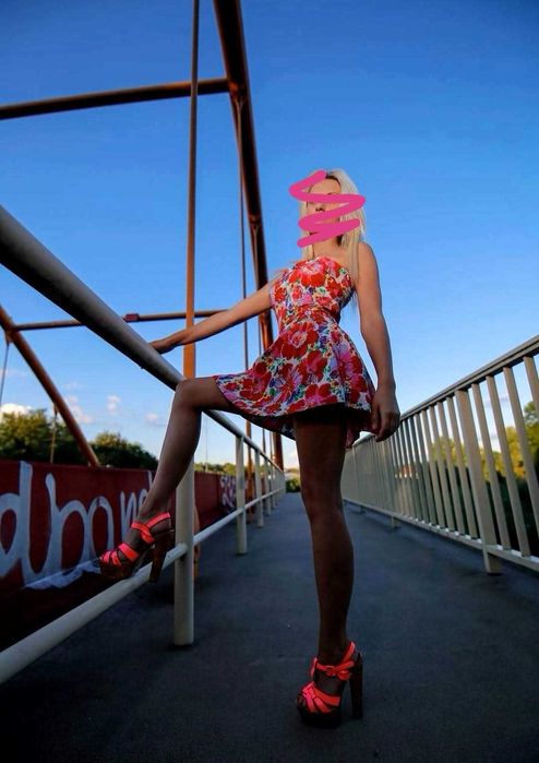 Piekne neonowe buty na korku 36/37