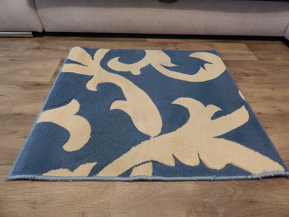 Коврик для ванной комнаты, туалета.