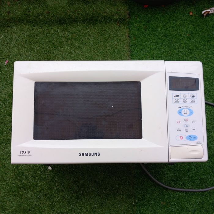 Mikrofala SAMSUNG