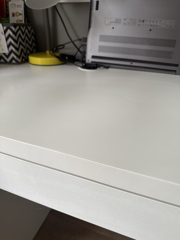 Biurko dziecięce Ikea Micke 105 x 50
