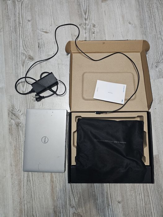 Laptop Dell Latitude 5430 i5-1235U 16GB 256GB SSD