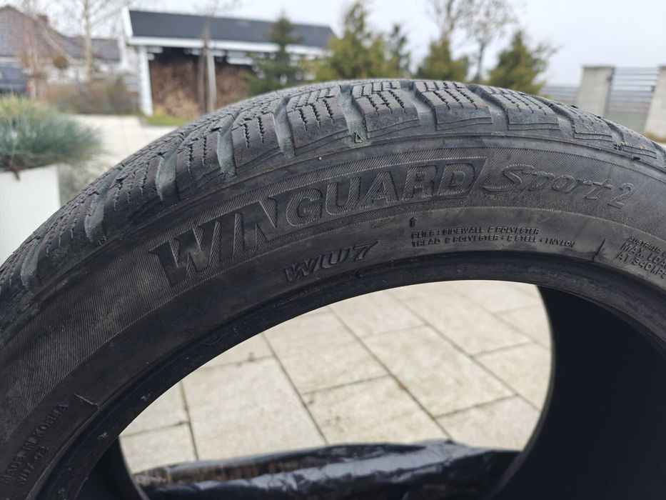 Komplet opon zimowych Nexen Winguard Sport 2 SUV 245/45 R19