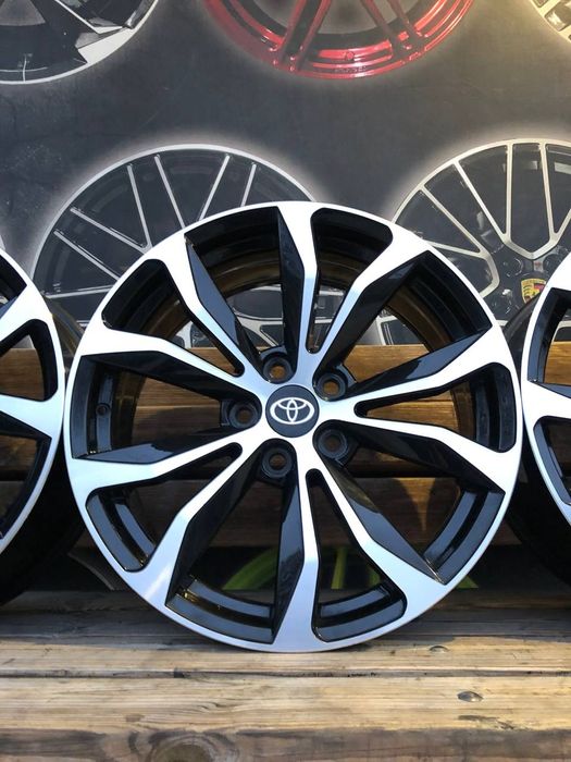 777 Легкосплавные диски R18 5/114.3 Toyota Rav4 Camry Corolla Lexus