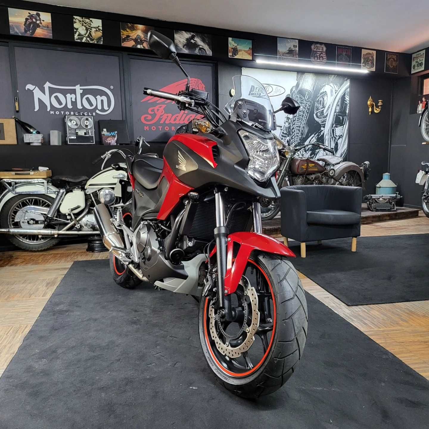 Honda NC 750X 2015 Apenas 900 km