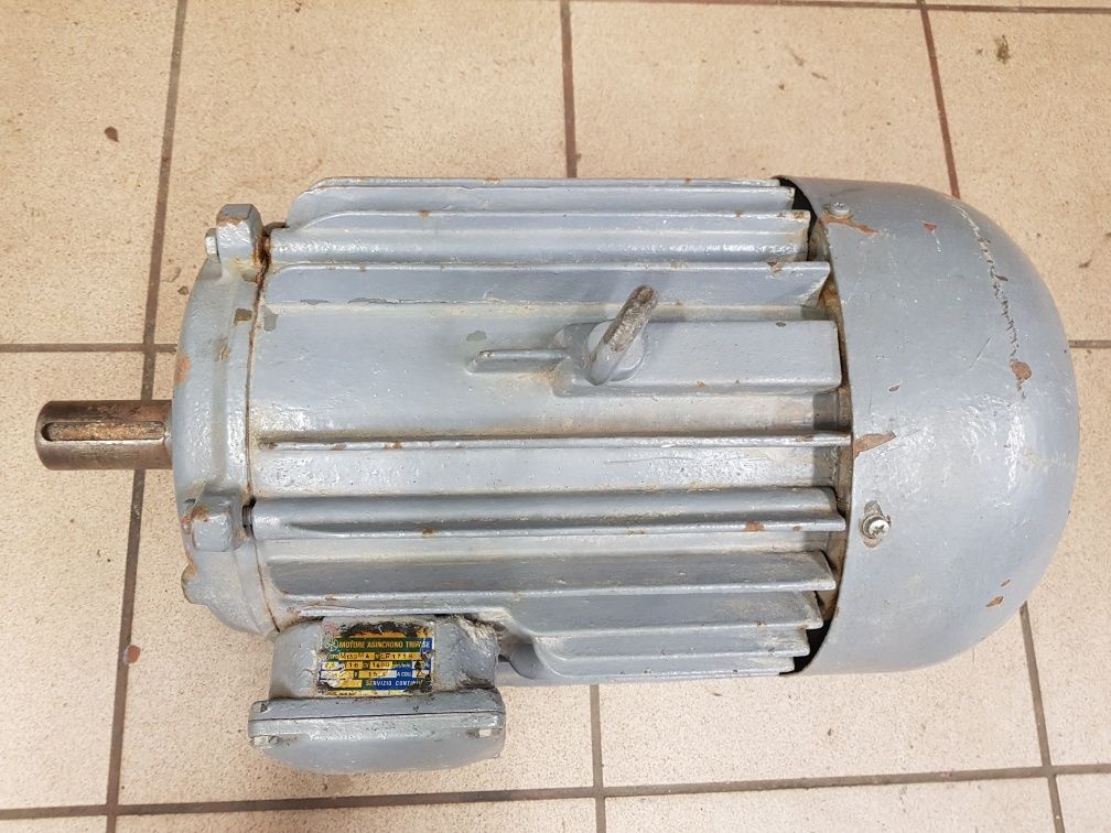 Silnik trójfazowy 380V 7.5kw 1400obr. 38mm