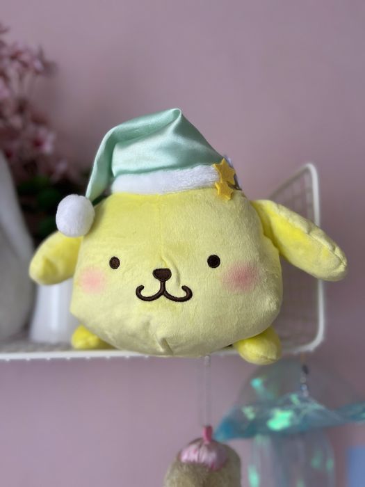Oryginalny pluszak Pompompurin sleeping FuRyu Sanrio