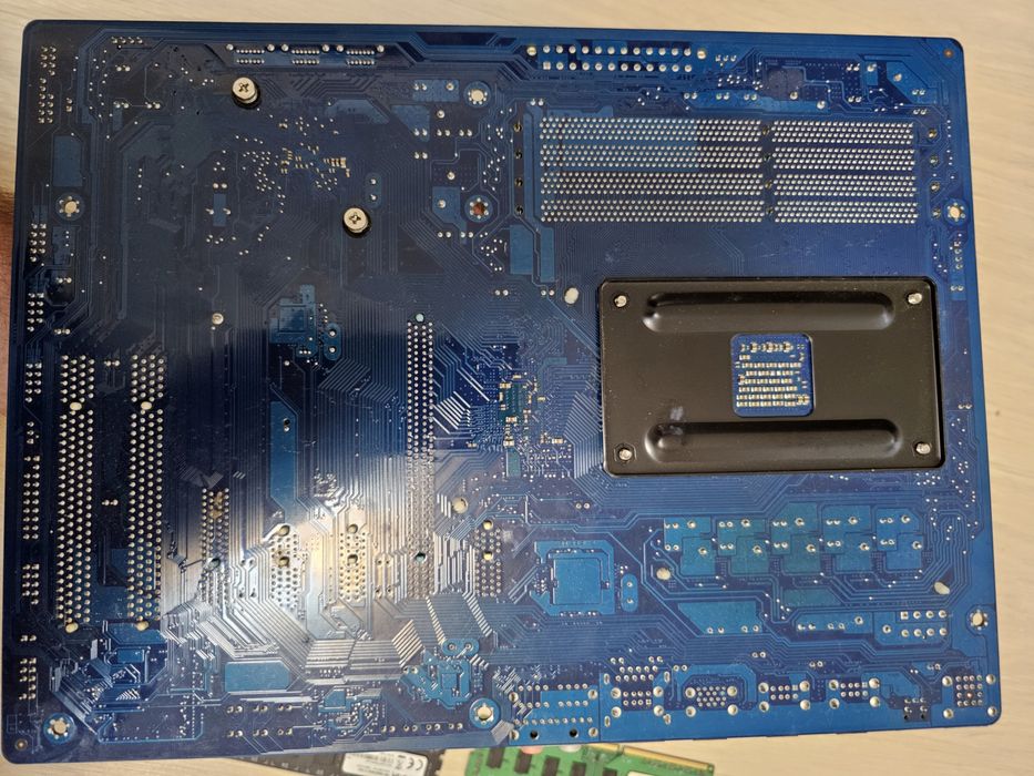 Комплект для ПК – AMD FX-8350 + 16GB RAM + Gigabyte GA-970A-D3