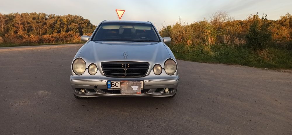 Мерседес-benz w210 4-matic 2000р
