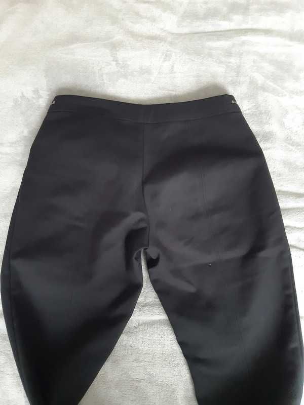 Czarne eleganckie proste spodnie damskie ZARA 36