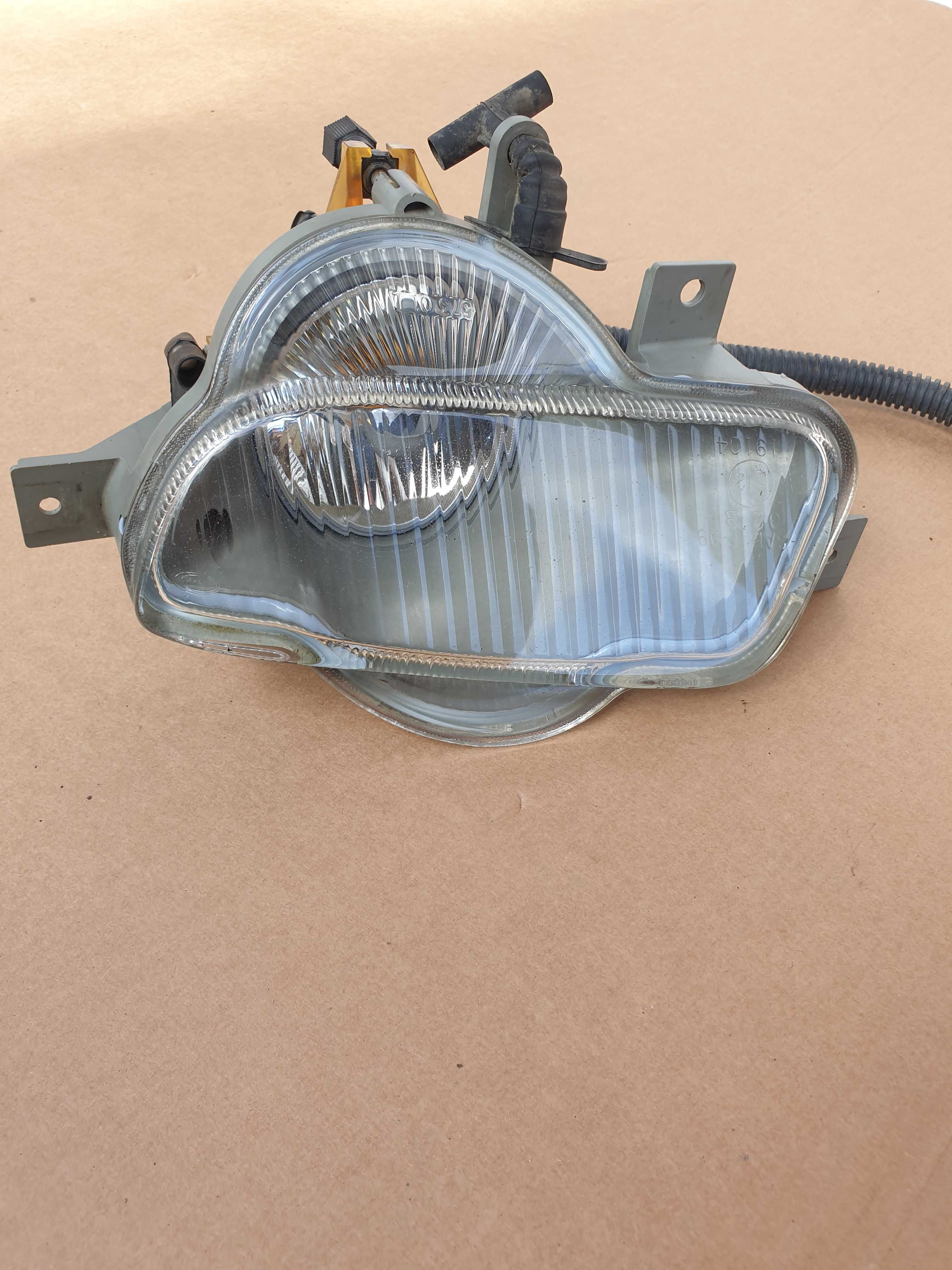 Halogen zderzaka przedniego  volvo v70II S60 2001 - 05 LH