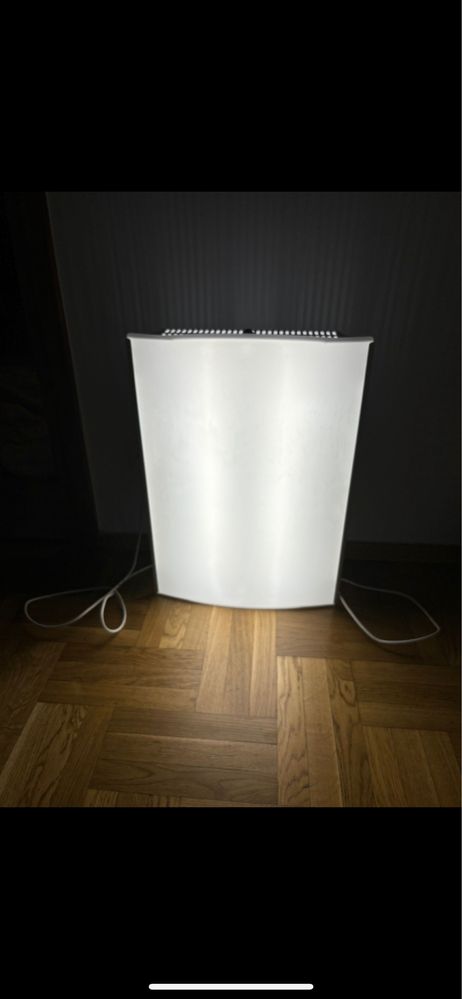 Lampa antydepresyjna Innolux Mesa Mega Led