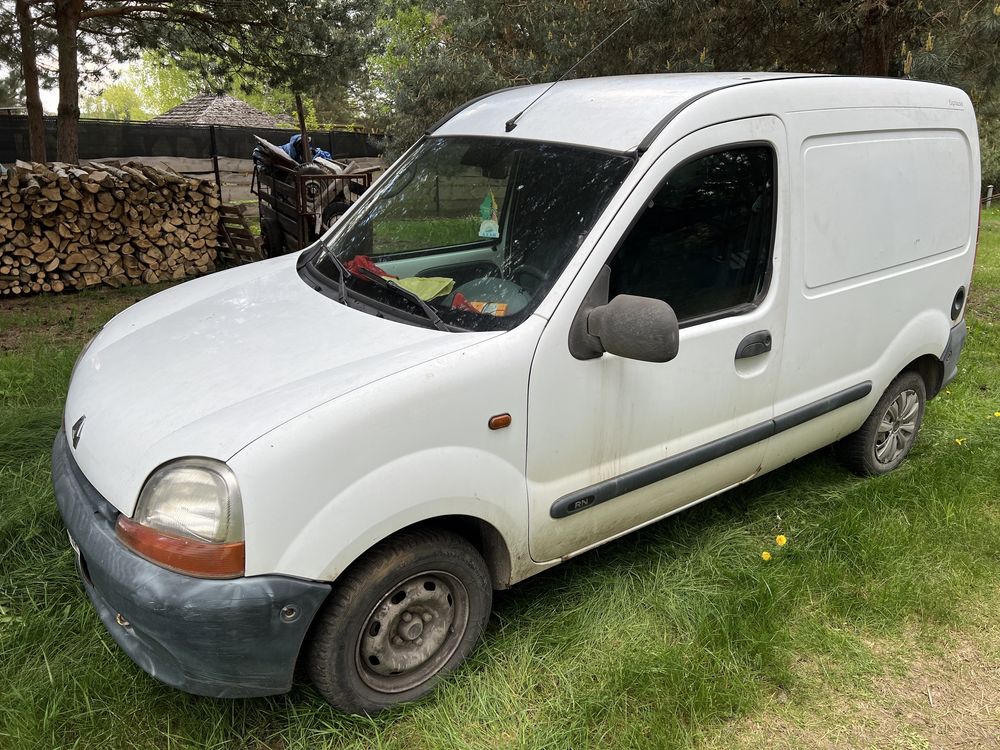 …Renault Kangoo…