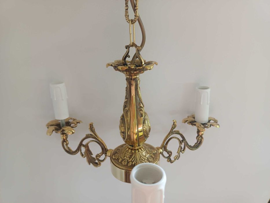 Żyrandol mosiężny