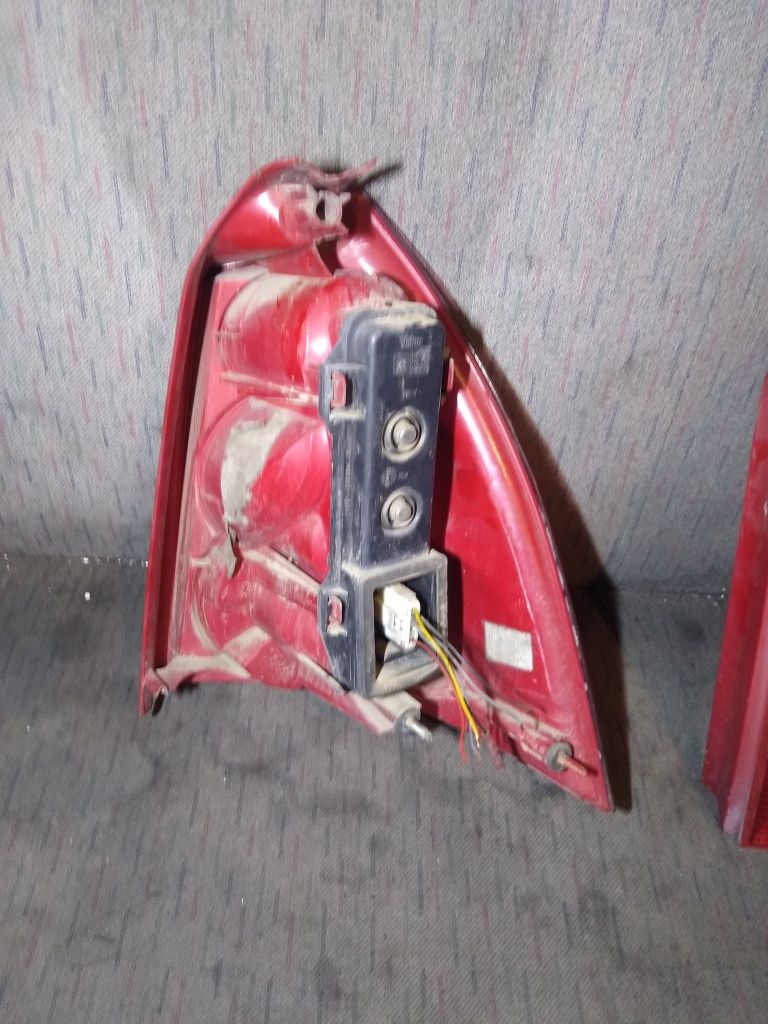 Lampa wkład tył prawa lewa Peugeot 307 kombi