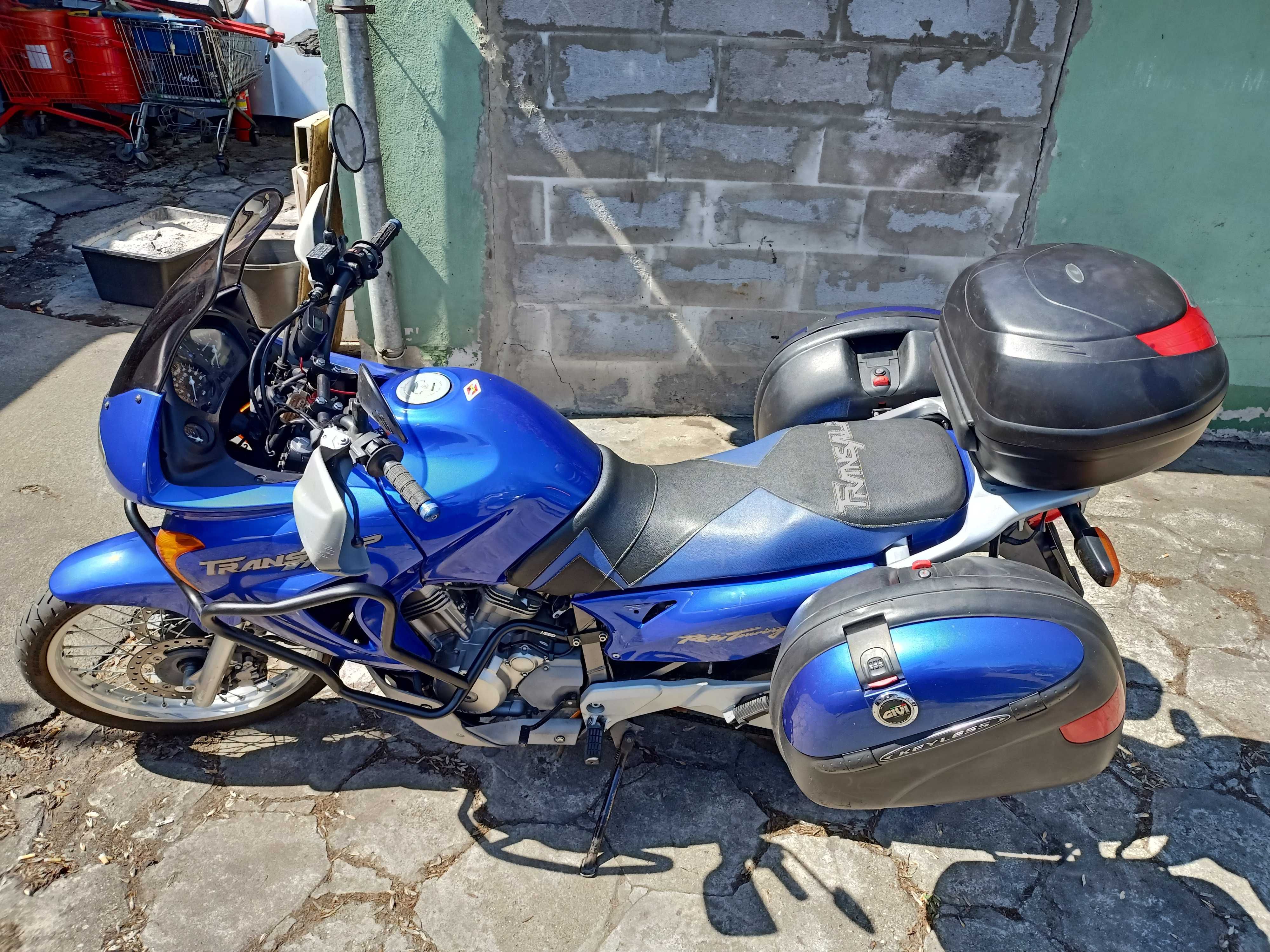 Honda Transalp XL650V 2001r sprowadzona ze Szwajcarii, oryginalny stan