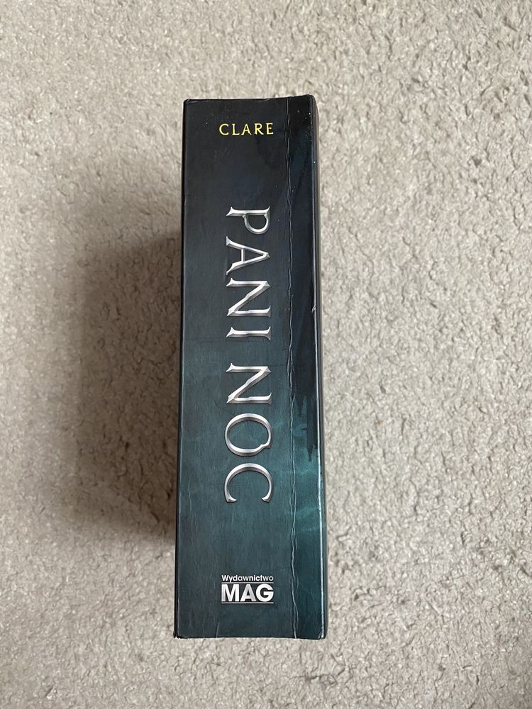Pani Noc Cassandra Clare
