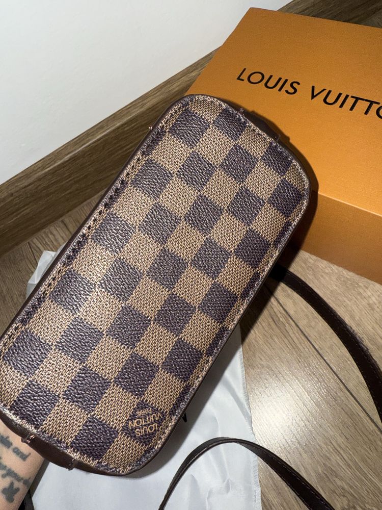 Torebka mini lv alma louis vuitton