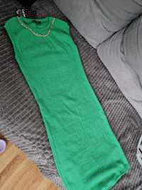 Zielona sukienka prążkowana