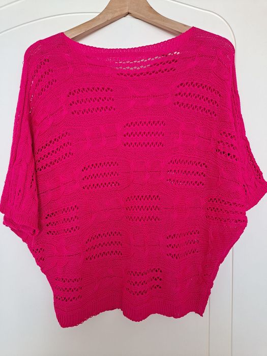 Sweter ażurowy fuksja