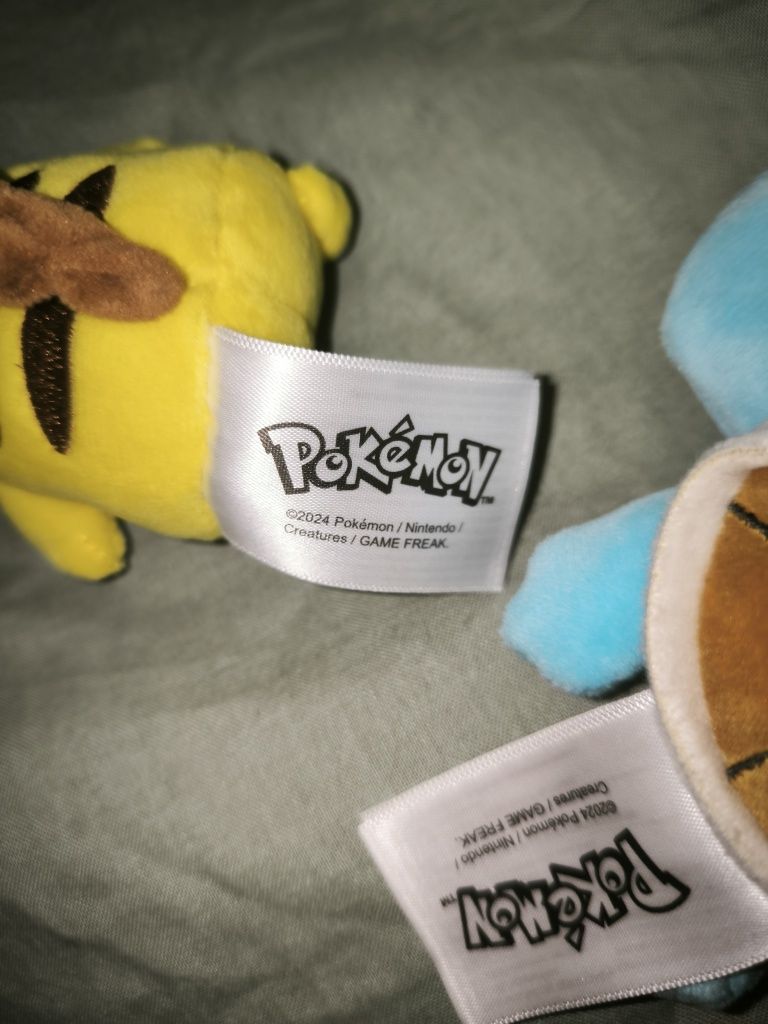 Porta-Chaves de Peluche Pokémon pikachu e squirtle
