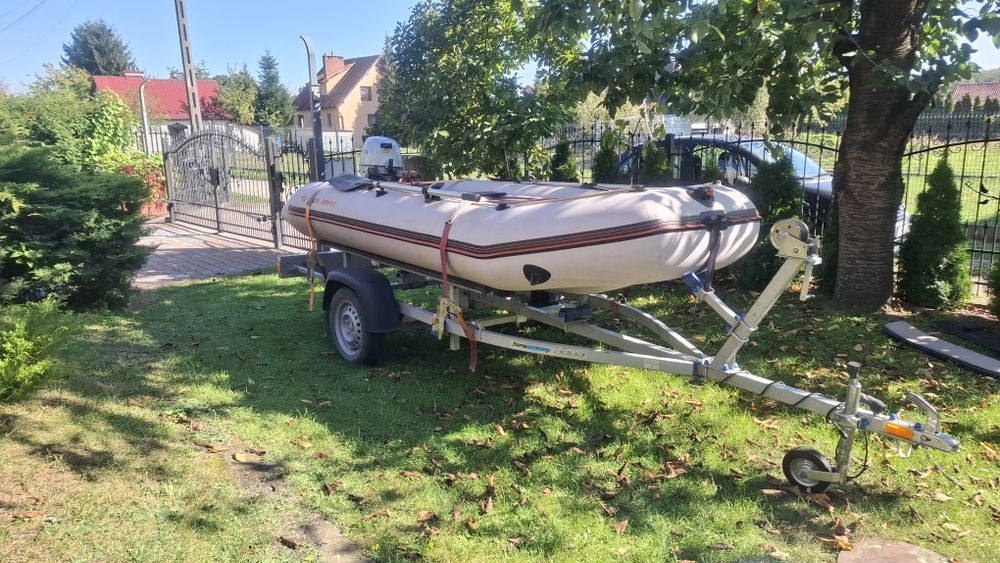 Sprzedam ponton z silnikiem