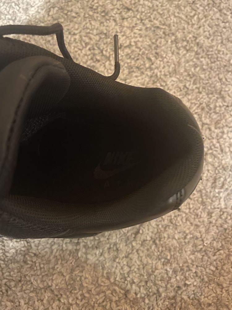 air max 95 triple black