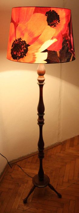Lampa kolorowy abażur h=158 cm