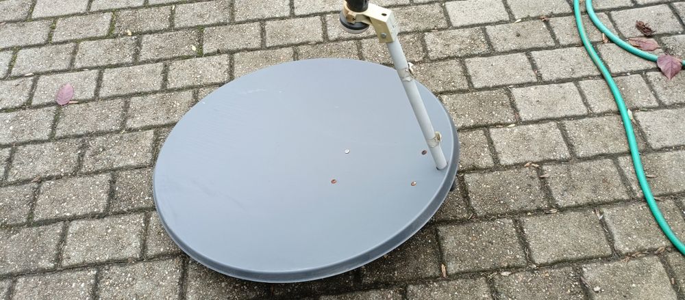 Antena satelitarna z uchwytem. Okazja