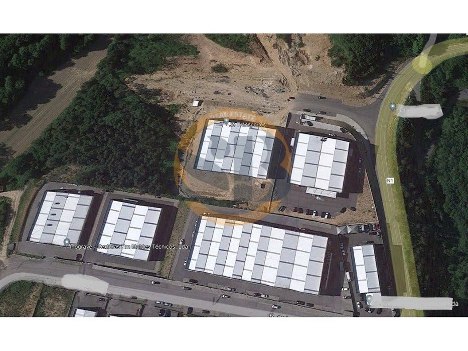 Armazéns Novos em Construção - Oliveira de Azeméis