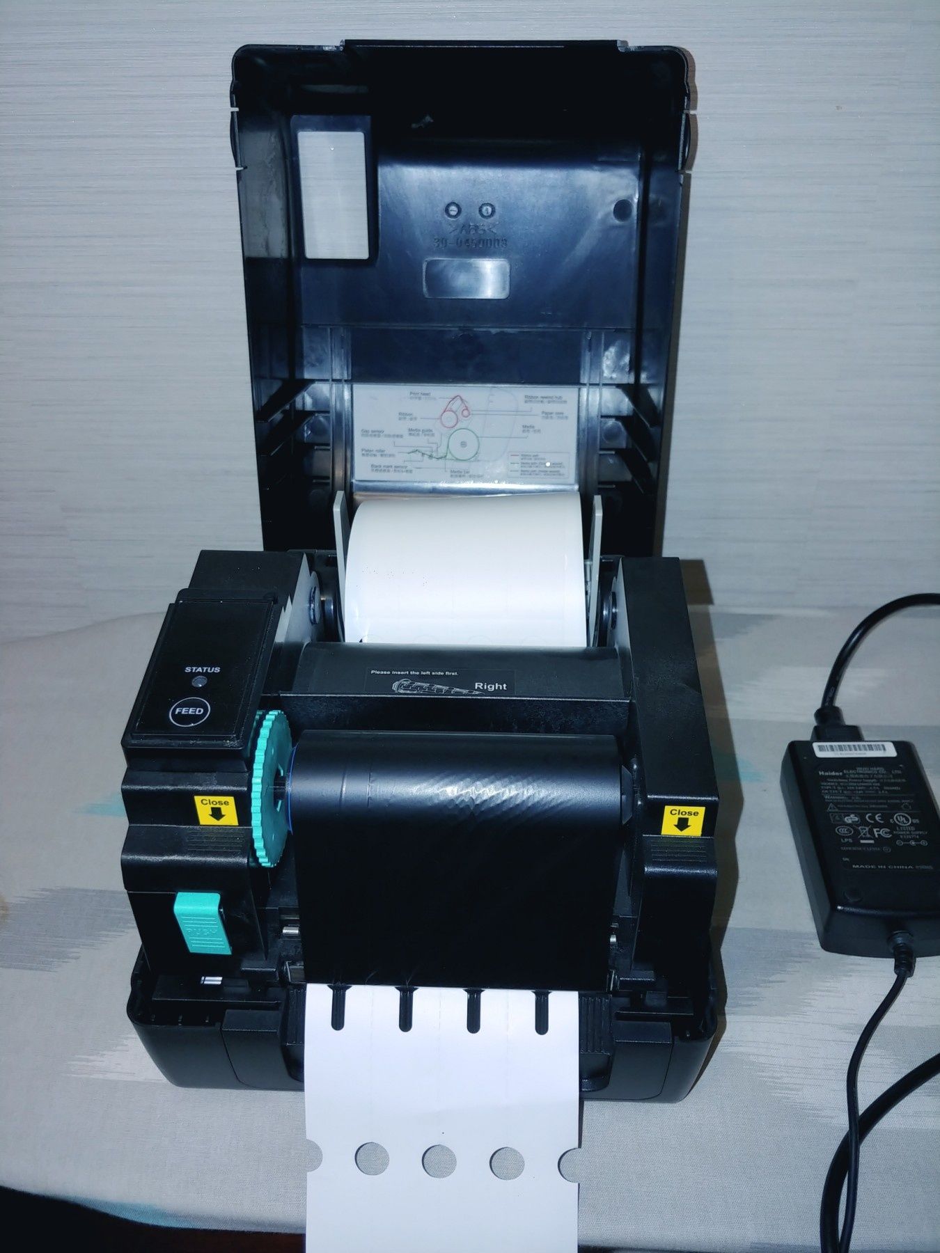 Принтер етикеток TSC TA-200