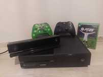 Xbox one 500gb 2 pady  kinect + gra fc 25
