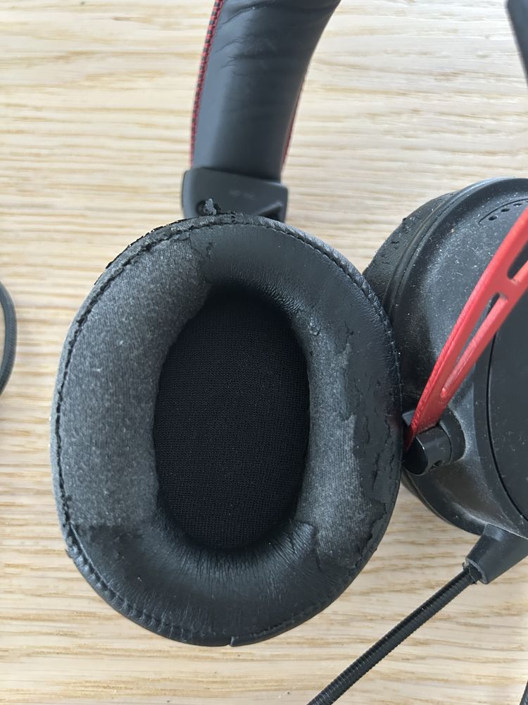 Słuchawki przewodowe z mikrofonem - Hyperx Cloud Alpha - zniszczone