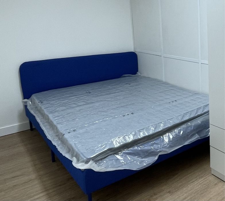 Cama + Colchão Ikea