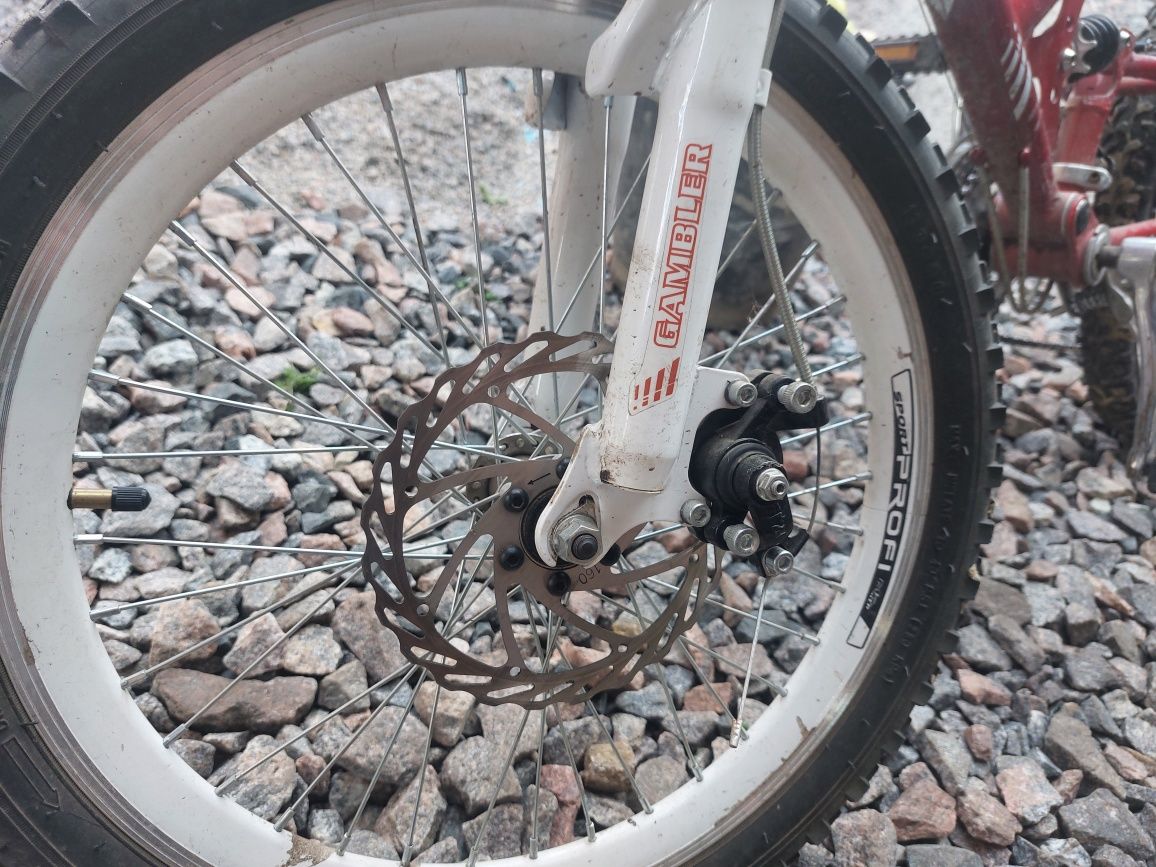 Детский велосипед Profi в отличном состоянии Дисковый тормоз Shimano