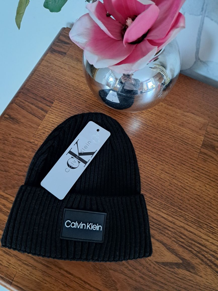 Nowa czapka zimowa calvin Klein