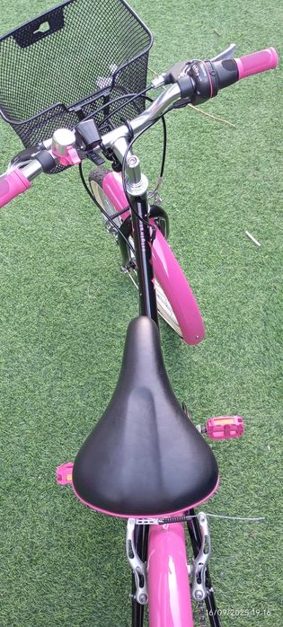 Bicicleta de Criança praticamente NOVA