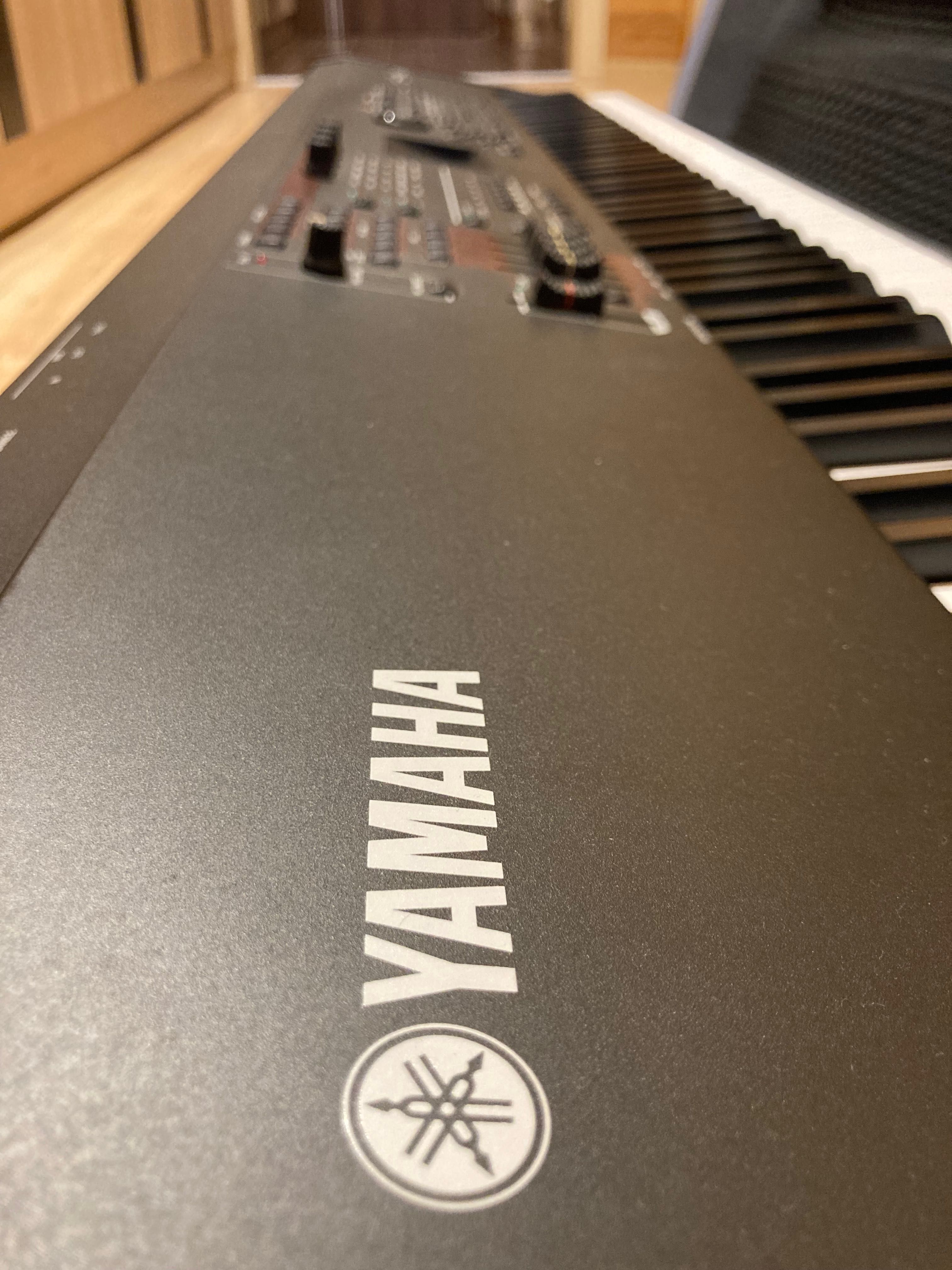 Yamaha S90 XS + twardy case, stan igła!