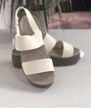 Brooklyn Sandal Crocs жіночі босоніжки кроксы женские