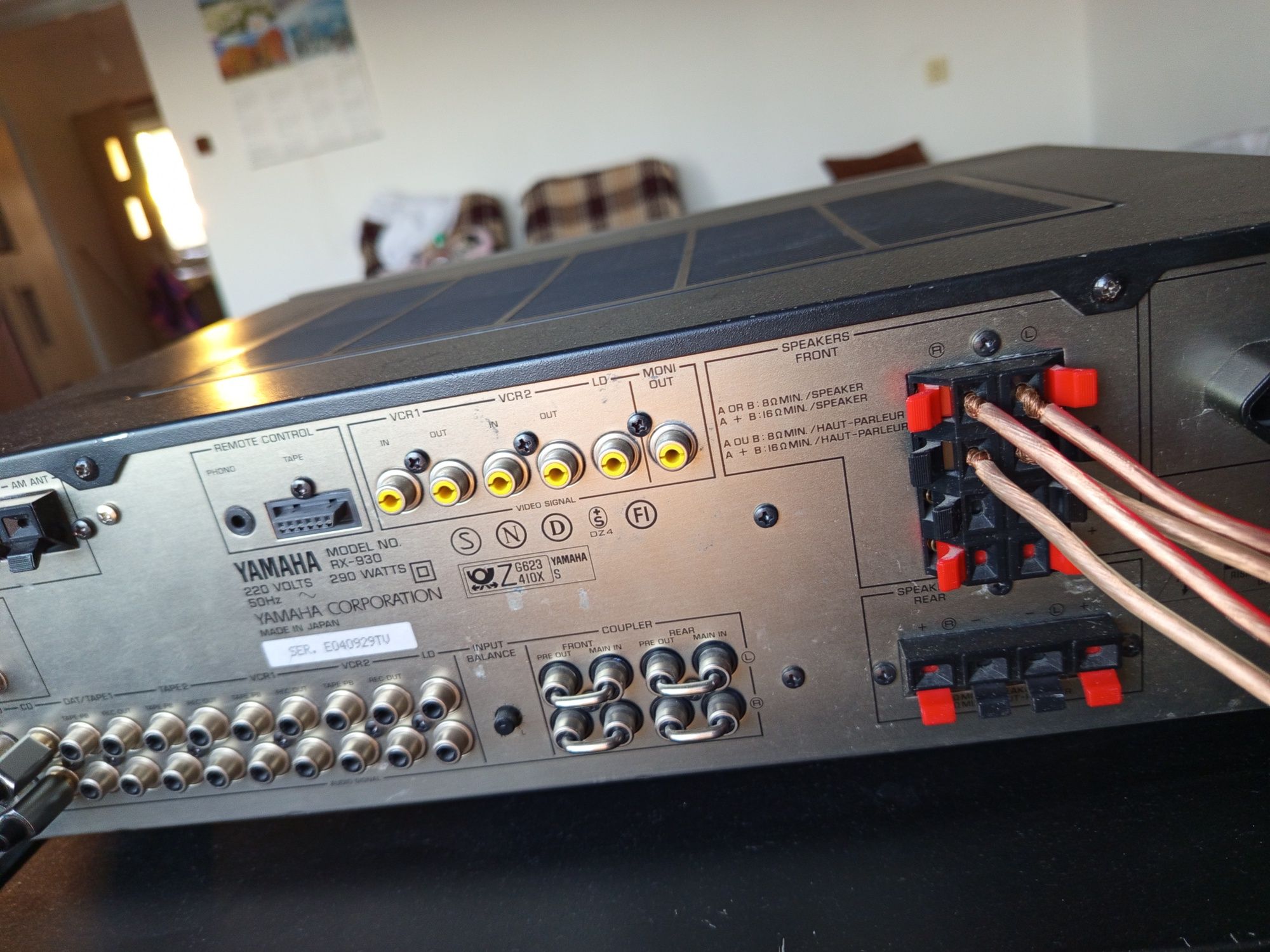 Amplituner stereo Yamaha rx-930z pilotem