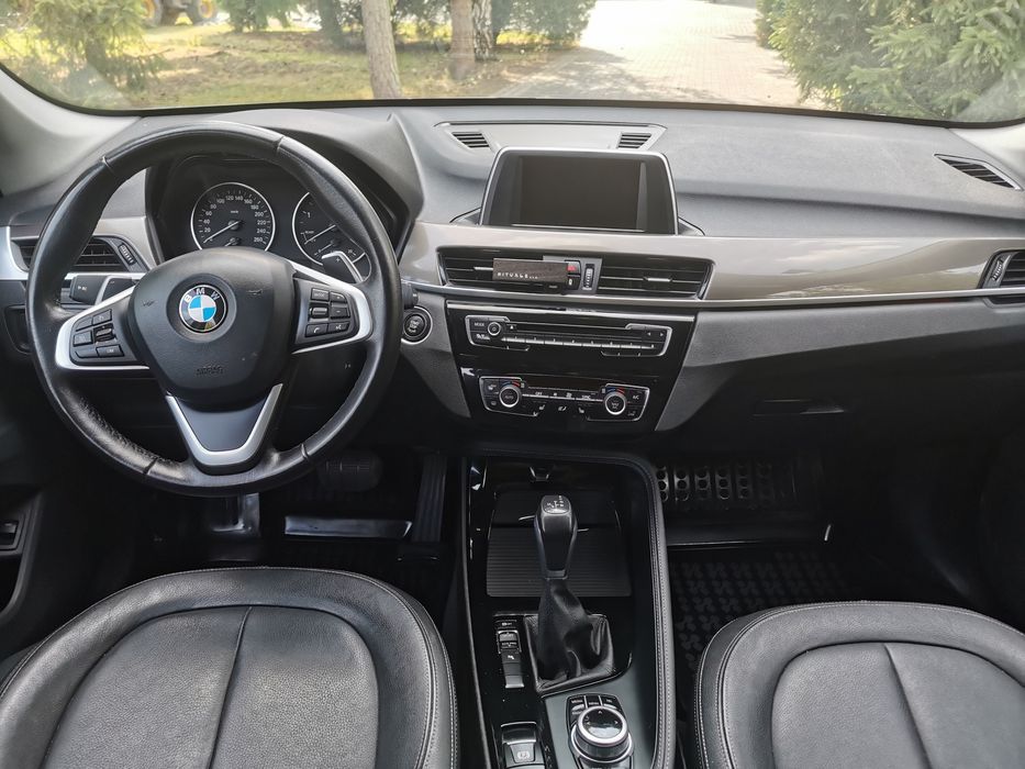 Bmw X1 F48 Sdrive 2.0d 150km 167tkm Full LED Automat  Hak
