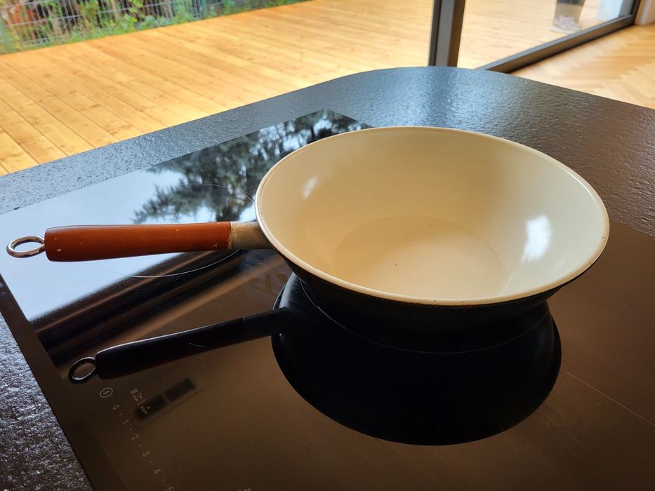 Patelnia typu WOK indukcja/gaz