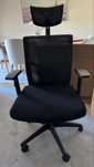 Cadeira ergonomica preta
