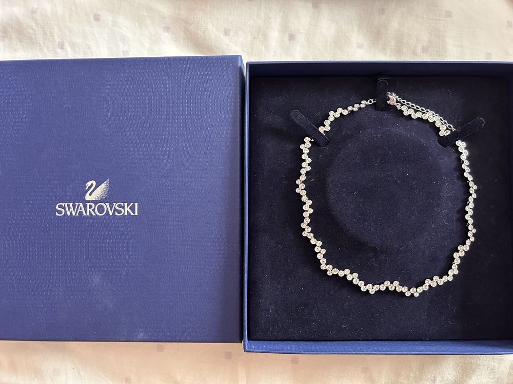Colar de brilhantes Swarovski