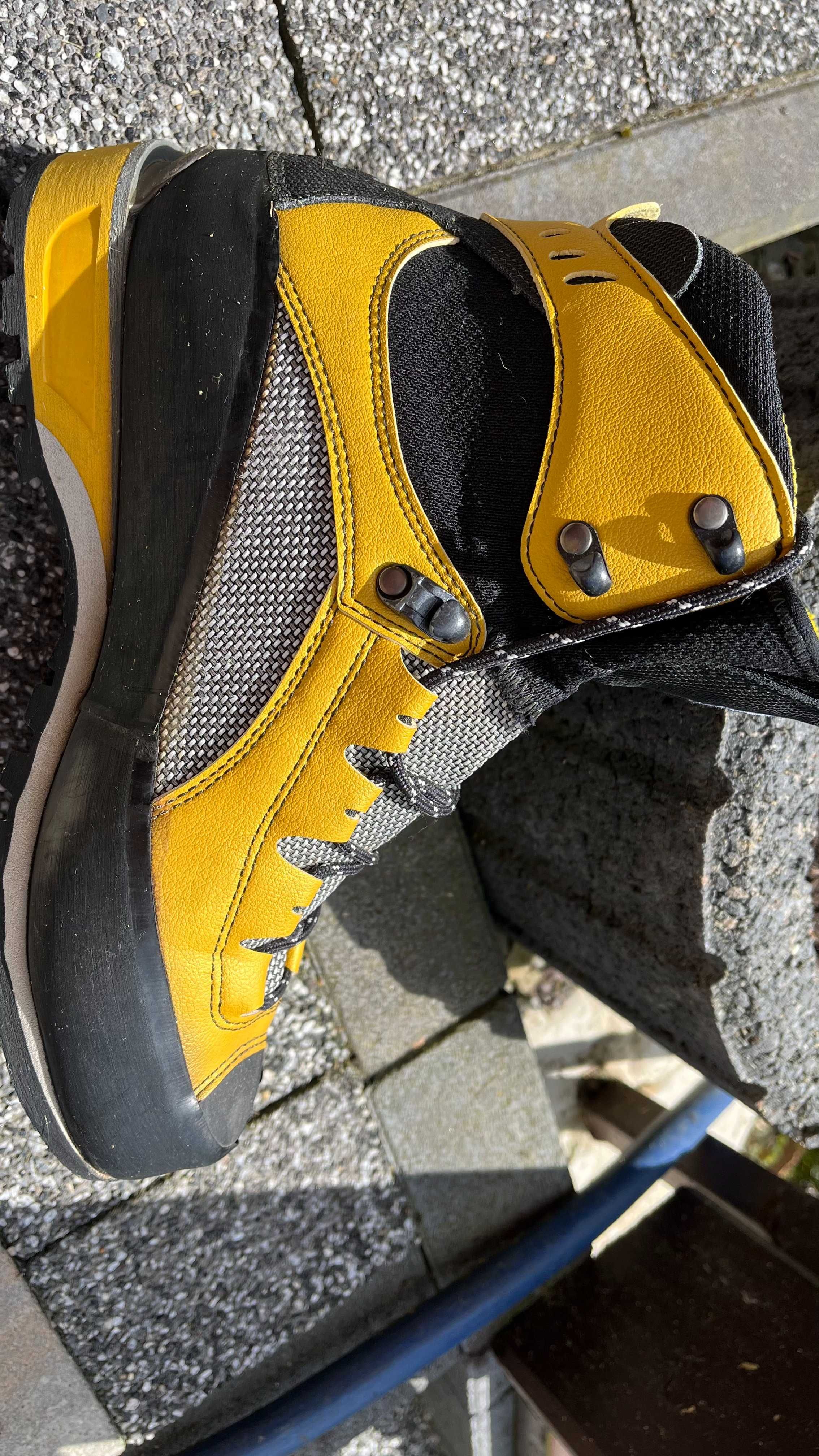 Buty górskie La Sportiva Trango rozm.41,5