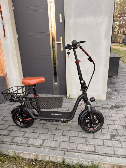 Hulajnoga elektryczna z siedziskiem 25 km/h