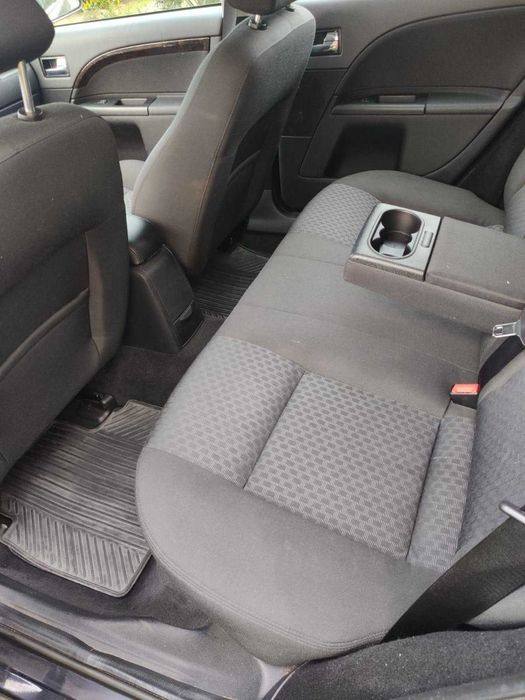 Ford Mondeo Ghia