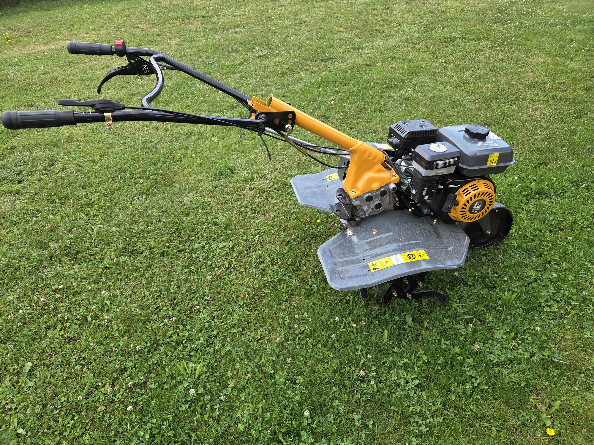 Glebogryzarka Powermat PM-GGS-700M 7KM jak Nowa