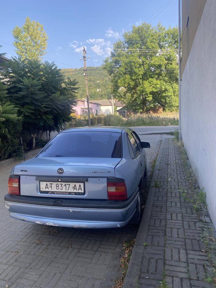 Продам Опель Векра А