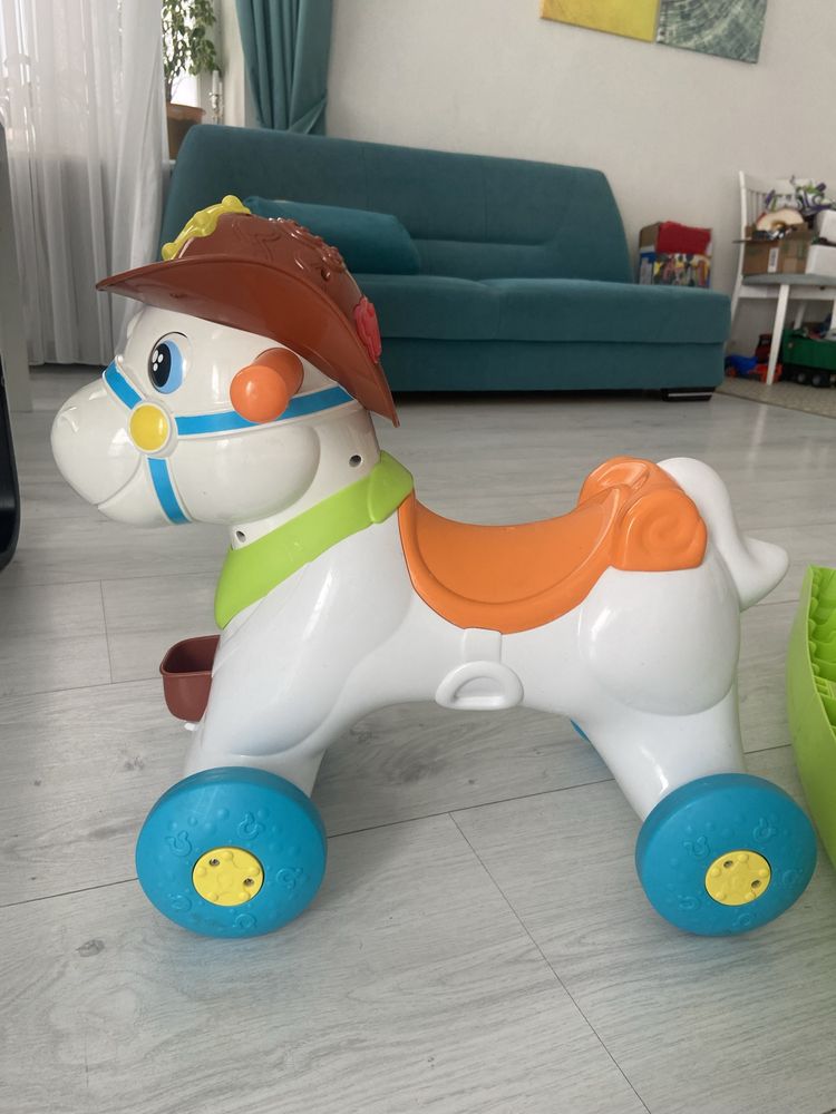 Лошадка Chicco для катания. Самовывоз из Одессы !!!