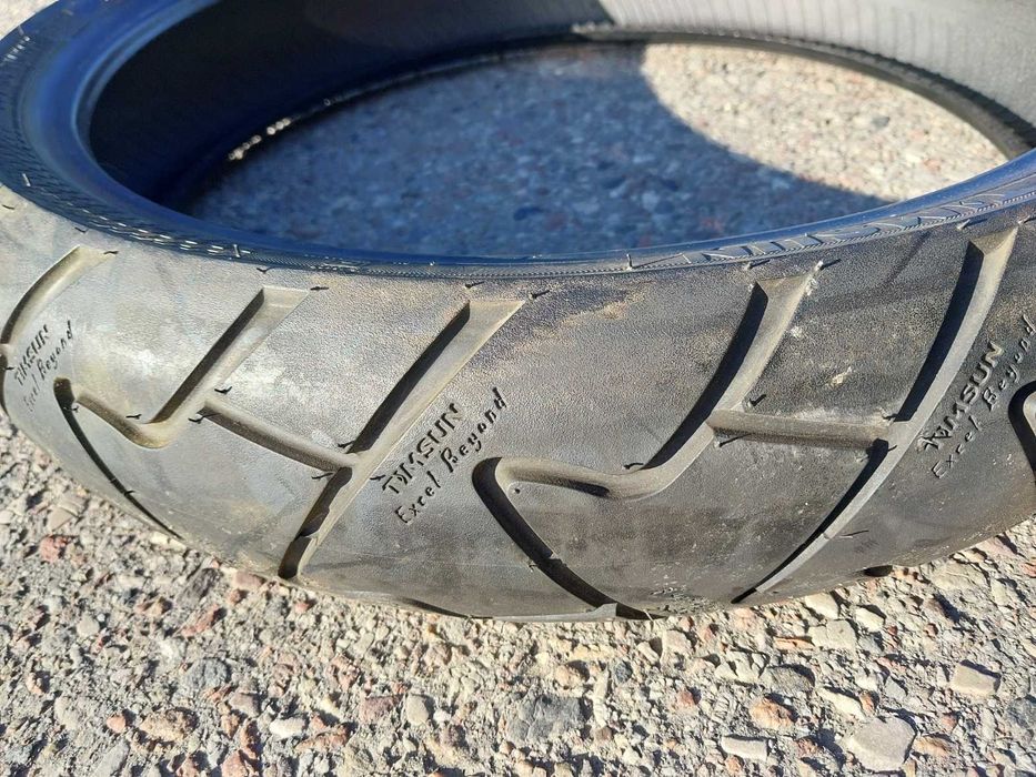 Opona motocyklowa Timsun 17 cali 110/70 jak nowa, jeżdżona tydzień